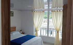Mi casa tu casa